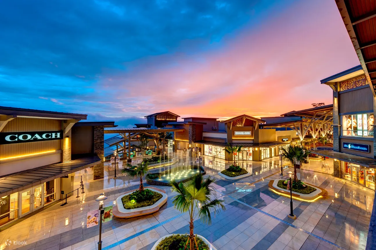 Cool weather shopping - even if brands lose out to JPO - Genting Highlands  Premium Outlets, Genting Highlands Traveller Reviews - Tripadvisor